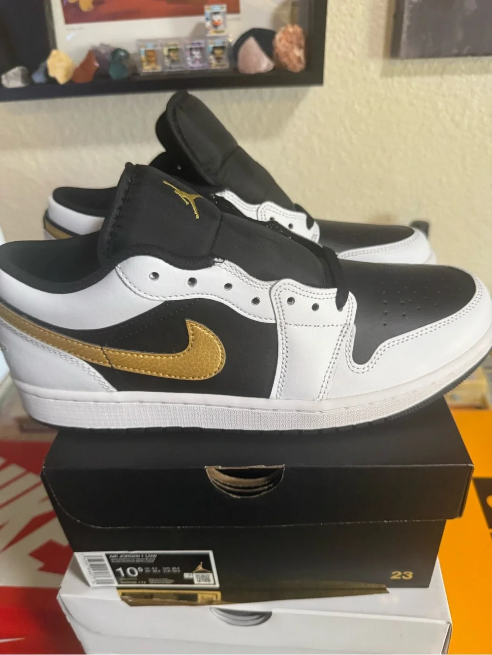 Jordan 1 Low-Top Sneakers  — White, Black & Gold metallic size 10.5